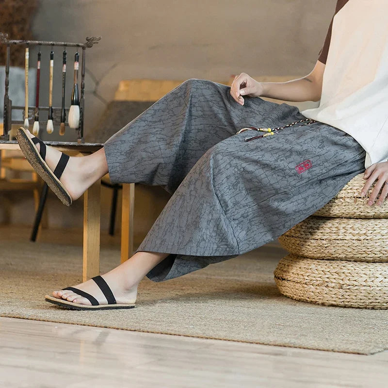 Traditional Japanese kimono, shorts, men's Asian trousers, casual loose linen Japanese yukata, wide-leg trousers