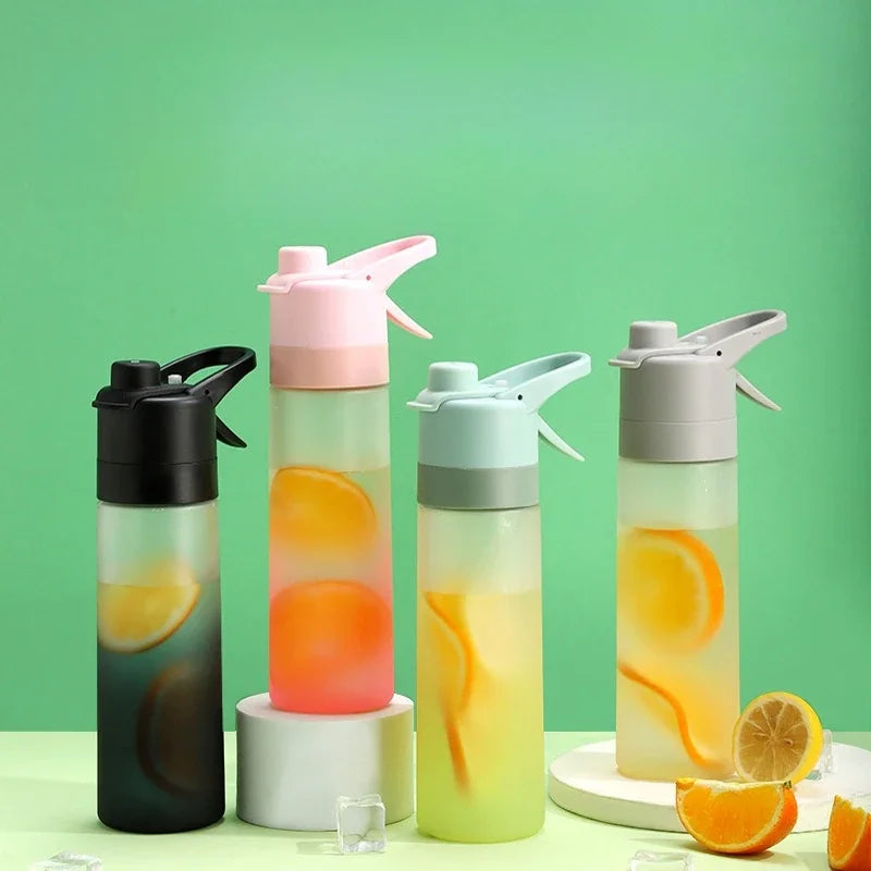 Gourde Brumisateur 650ml avec Paille – Spray Brume & Hydratation, Outdoor & Sport