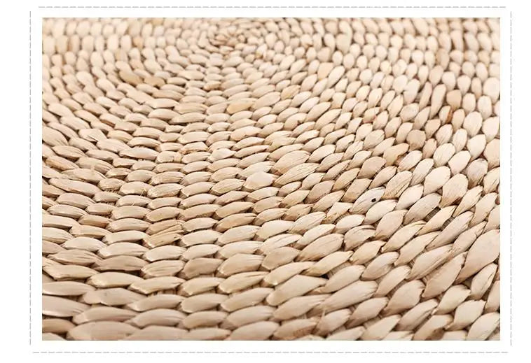 Pouf rond japonais en paille naturelle